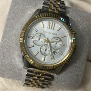 VIDEO FOR POSH CUSTOMER SERVICE WATCH DOES NOT WORK